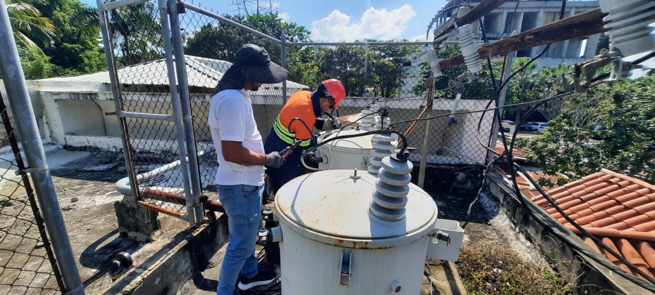 Una brigada trabajando
